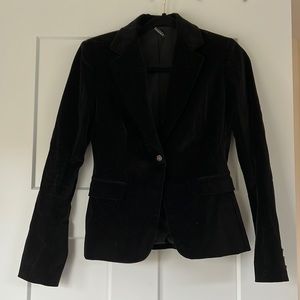 Tahari velvet blazer, size 2